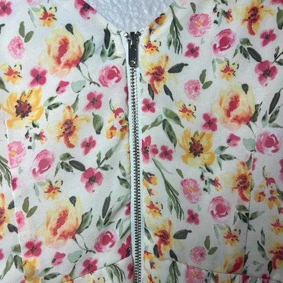 Romeo & Juliet Couture Floral Handkerchief Hem Slip Dress - Picture 10 of 14